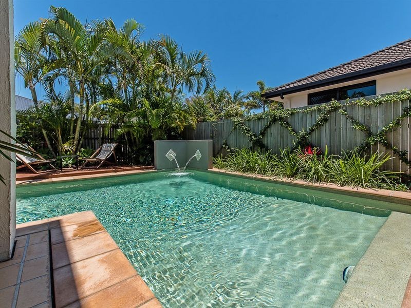 5 Pampling Place, Twin Waters QLD 4564