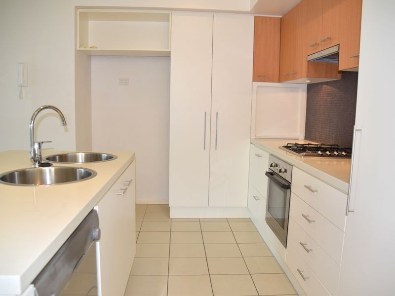 8/20 Baywater Drive, Twin Waters QLD 4564