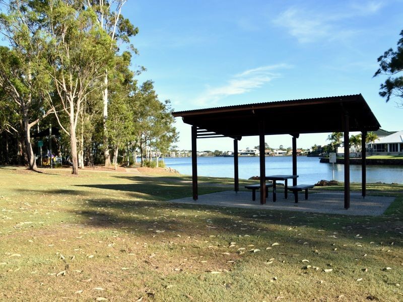 8/20 Baywater Drive, Twin Waters QLD 4564