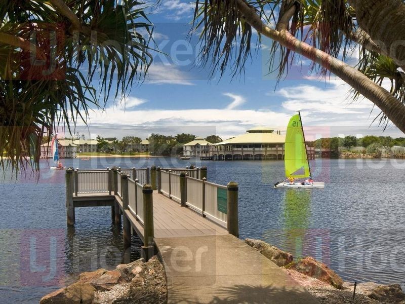 71/80 North Shore Road, Twin Waters QLD 4564
