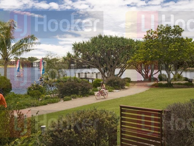 71/80 North Shore Road, Twin Waters QLD 4564