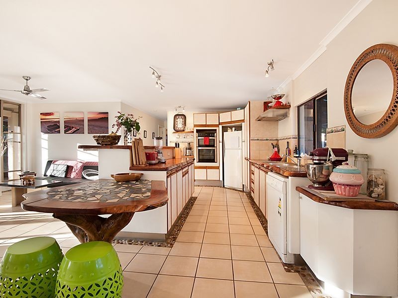 6 Fifth Avenue, Marcoola QLD 4564