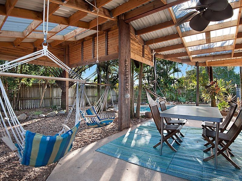 6 Fifth Avenue, Marcoola QLD 4564