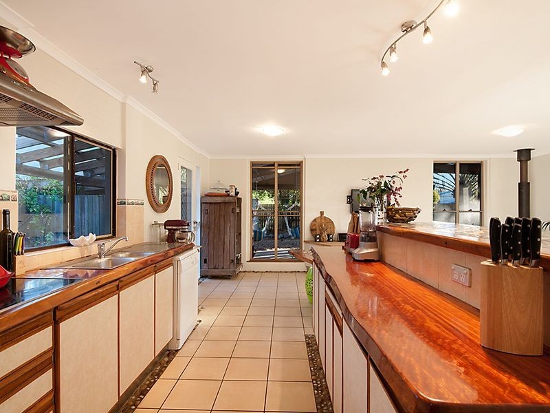 6 Fifth Avenue, Marcoola QLD 4564