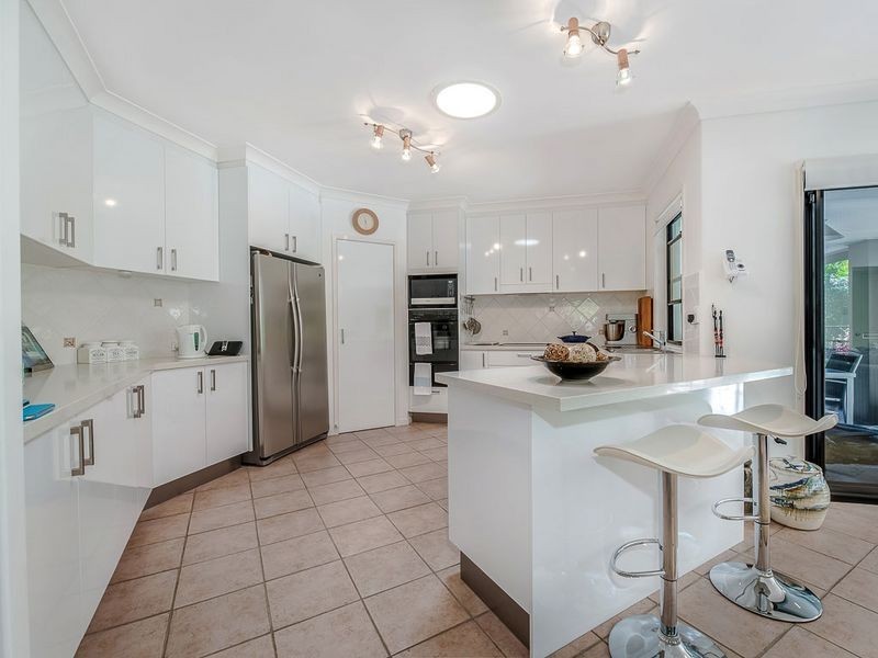 13 Tralee Place, Twin Waters QLD 4564