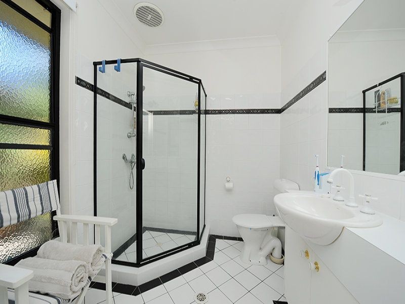 13 Tralee Place, Twin Waters QLD 4564