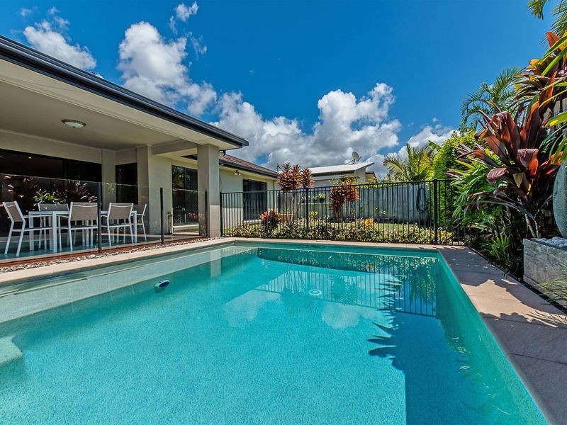 33 Anchorage Circuit, Twin Waters QLD 4564