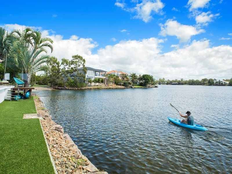 7 River Edge Court, Twin Waters QLD 4564