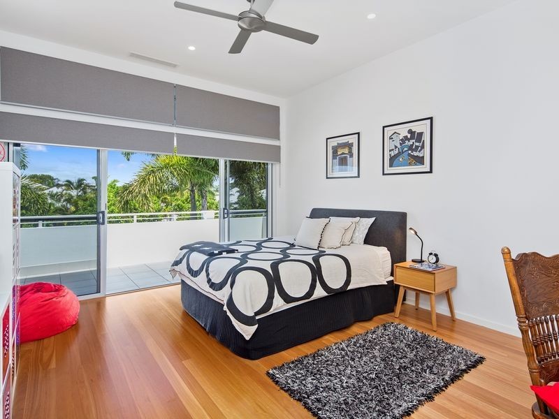 7 River Edge Court, Twin Waters QLD 4564