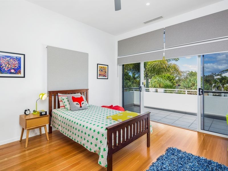 7 River Edge Court, Twin Waters QLD 4564