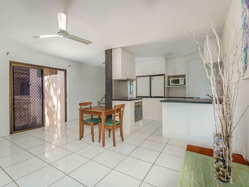 4/2-6 Glen Court, Marcoola QLD 4564
