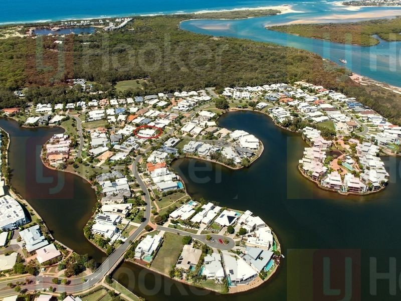 55 Baywater Drive, Twin Waters QLD 4564