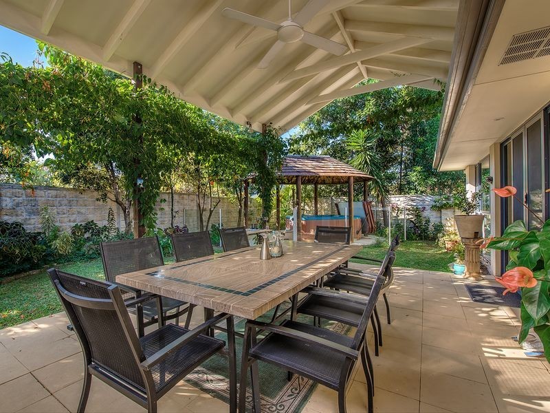 7 Esperance Drive, Twin Waters QLD 4564