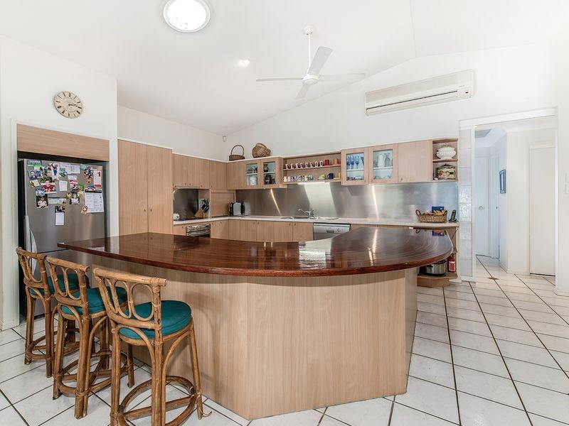 7 Esperance Drive, Twin Waters QLD 4564