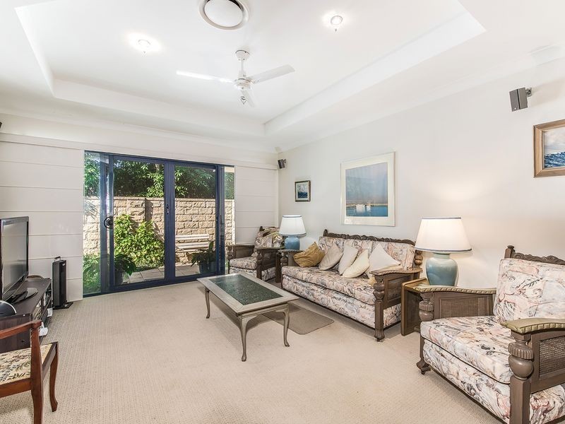 7 Esperance Drive, Twin Waters QLD 4564