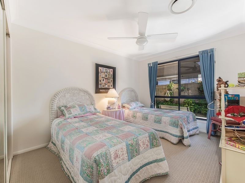 7 Esperance Drive, Twin Waters QLD 4564
