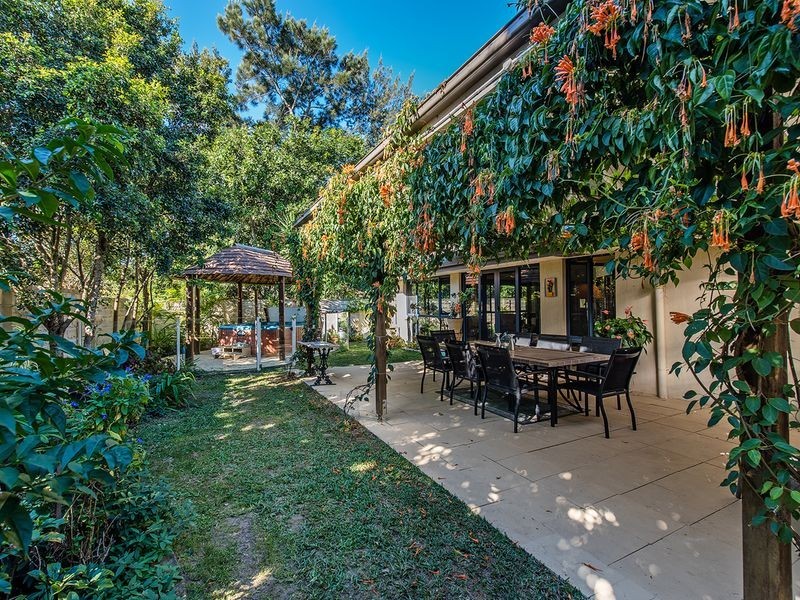 7 Esperance Drive, Twin Waters QLD 4564