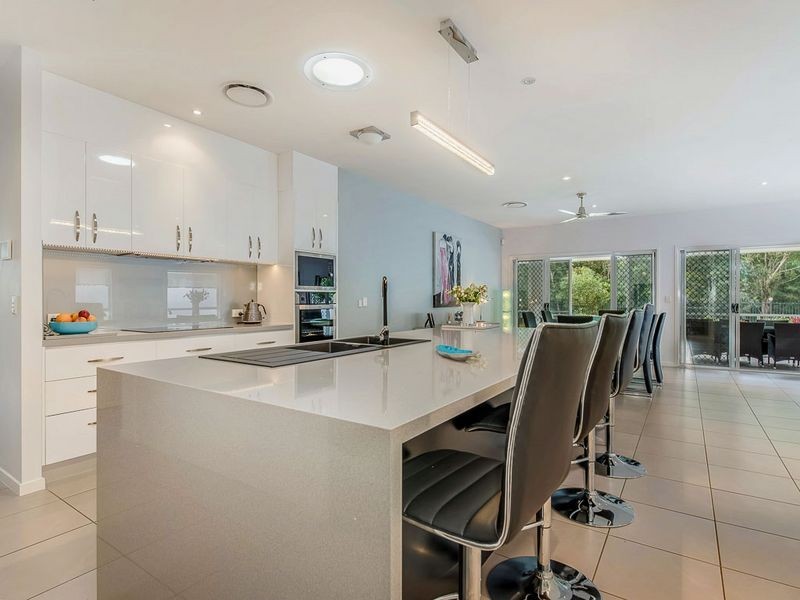 21 Hetherington Drive, Twin Waters QLD 4564