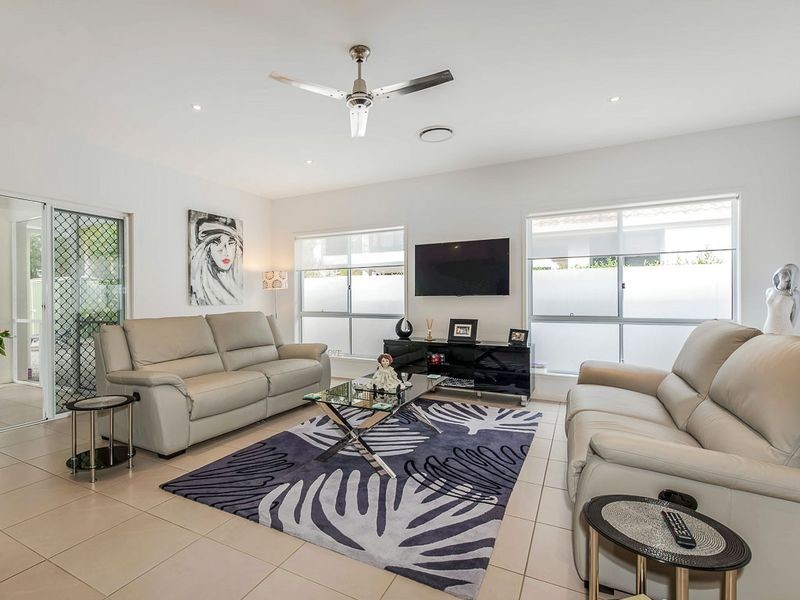 21 Hetherington Drive, Twin Waters QLD 4564