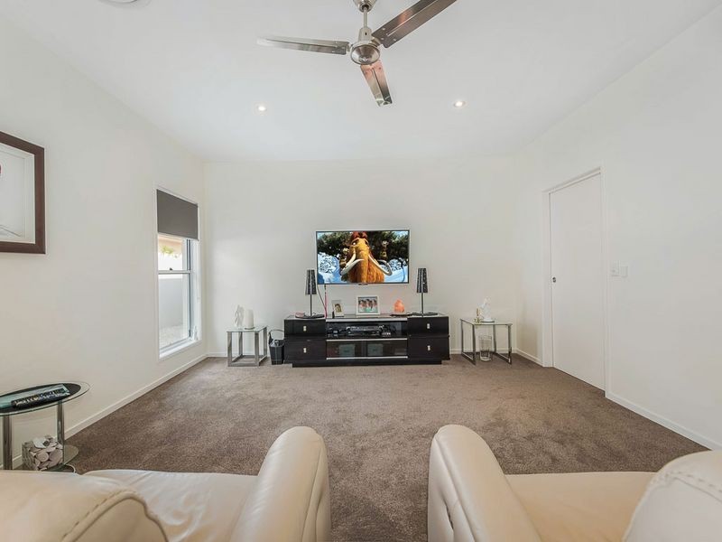 21 Hetherington Drive, Twin Waters QLD 4564