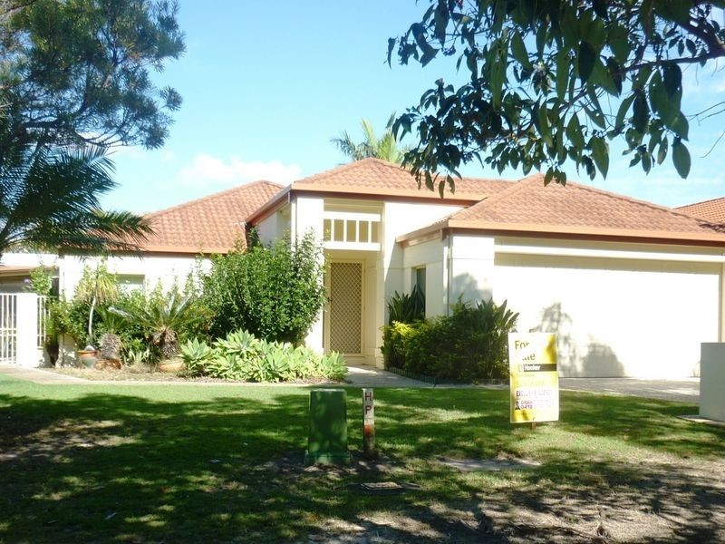 1 Brushbox Circuit, Twin Waters QLD 4564