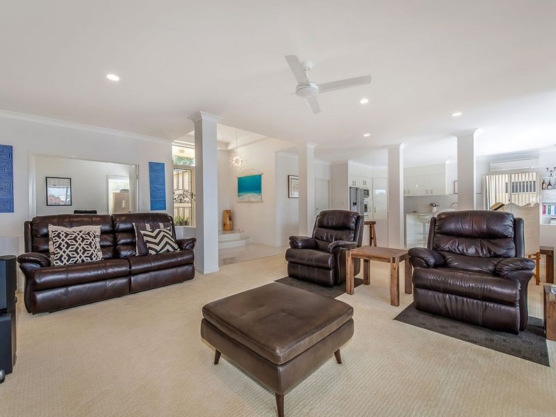 17 Tamarind Place, Twin Waters QLD 4564