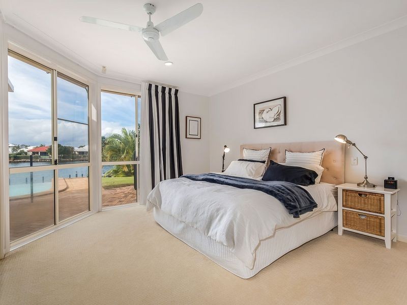 17 Tamarind Place, Twin Waters QLD 4564
