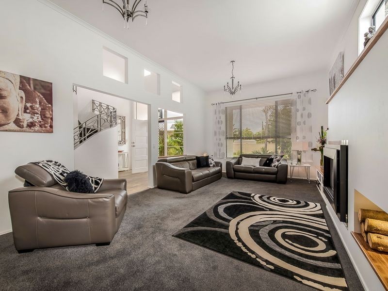 21 Tamarind Place, Twin Waters QLD 4564