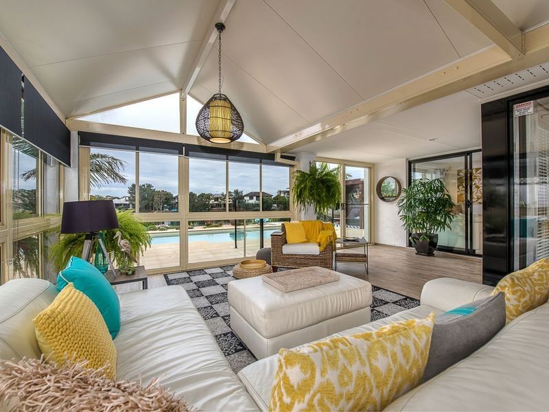 21 Tamarind Place, Twin Waters QLD 4564