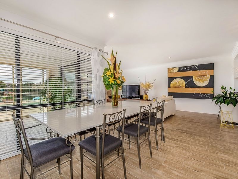 21 Tamarind Place, Twin Waters QLD 4564