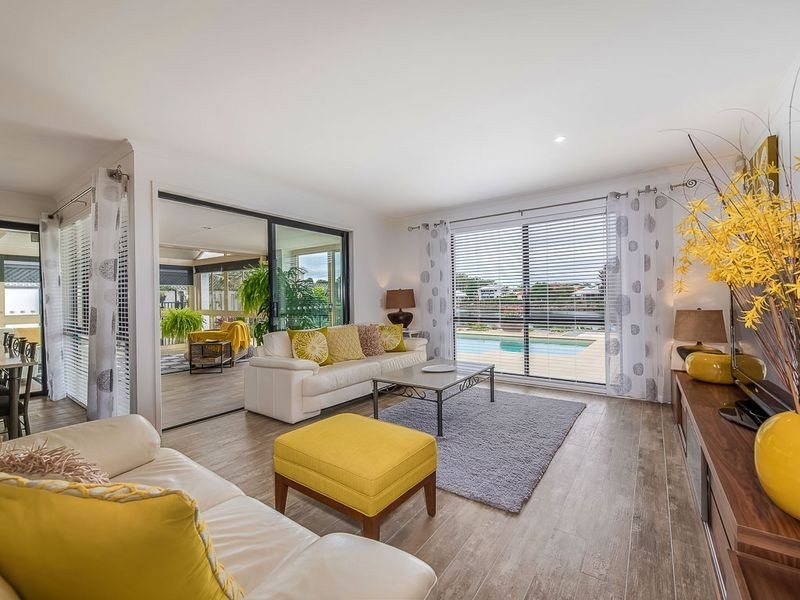 21 Tamarind Place, Twin Waters QLD 4564