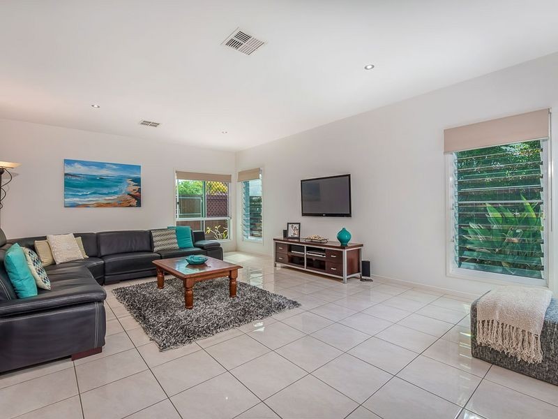 68 Anchorage Circuit, Twin Waters QLD 4564
