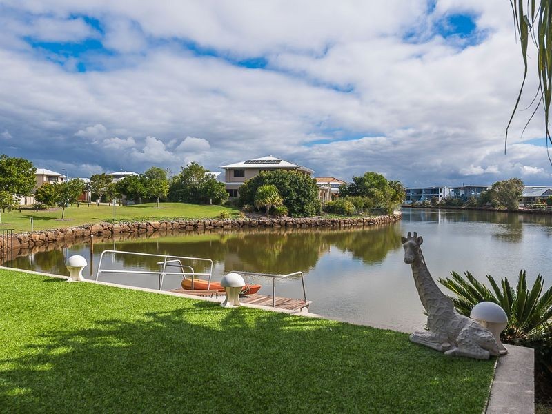 23 Seahorse Drive, Twin Waters QLD 4564