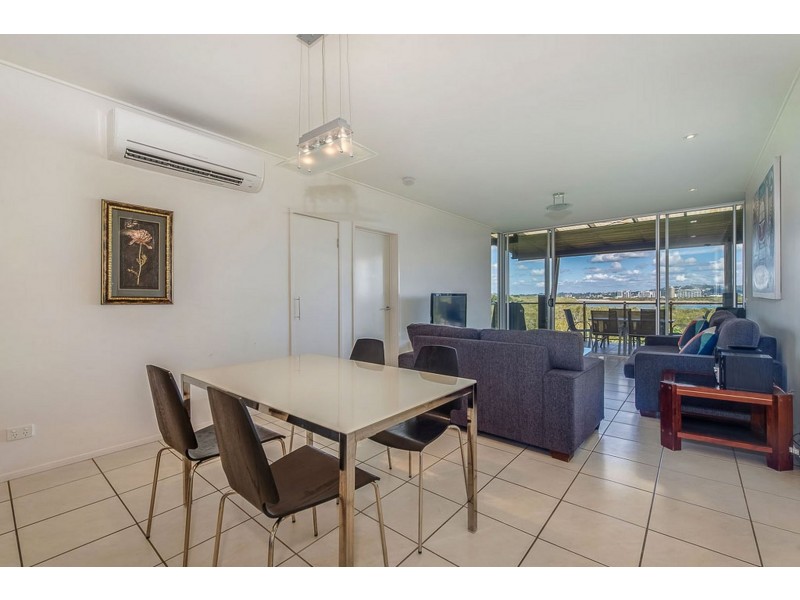 136/80 North Shore Road, Twin Waters QLD 4564