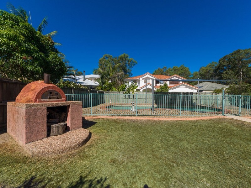 5 Carnoustie Court, Twin Waters QLD 4564