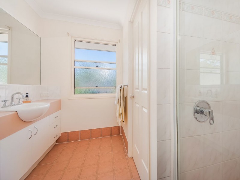5 Carnoustie Court, Twin Waters QLD 4564