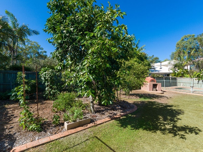 5 Carnoustie Court, Twin Waters QLD 4564