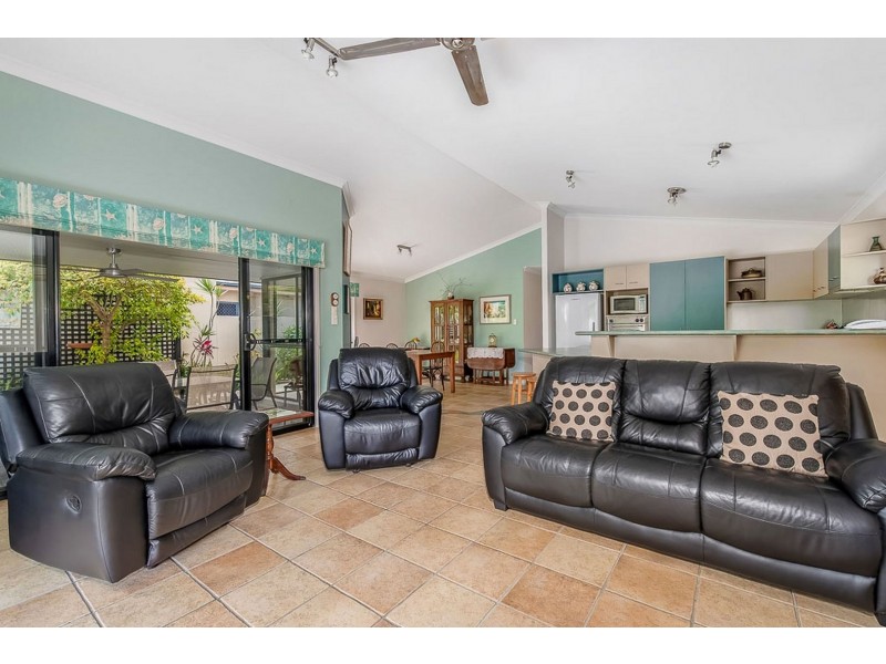 5 Portmarnock Court, Twin Waters QLD 4564