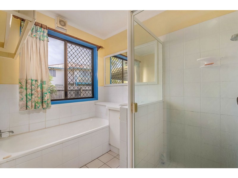 2 Waterview Crescent, Bli Bli QLD 4560