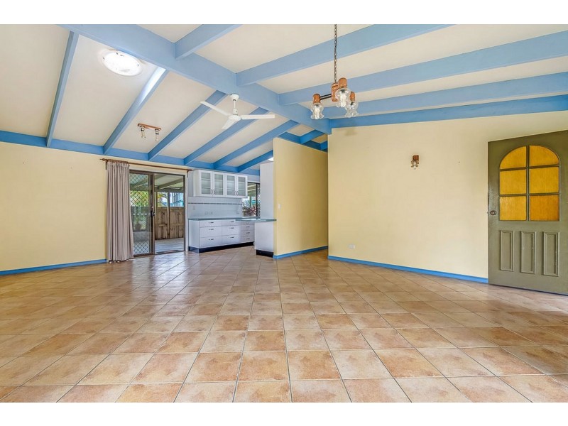 2 Waterview Crescent, Bli Bli QLD 4560