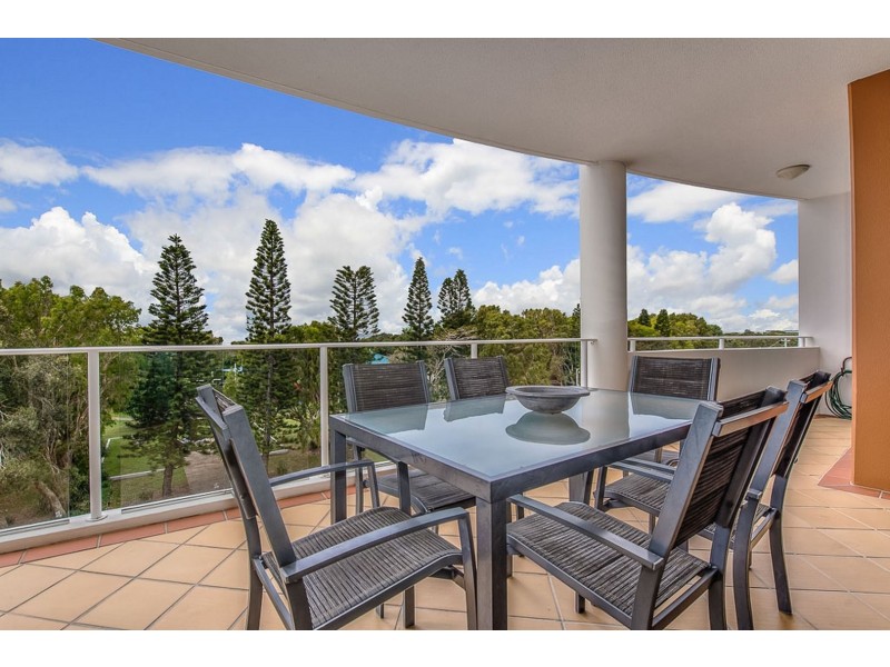 15/15 Mudjimba Esplanade, Mudjimba QLD 4564