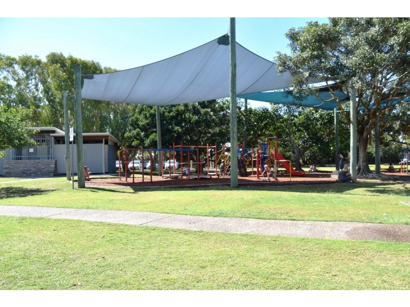 15/15 Mudjimba Esplanade, Mudjimba QLD 4564