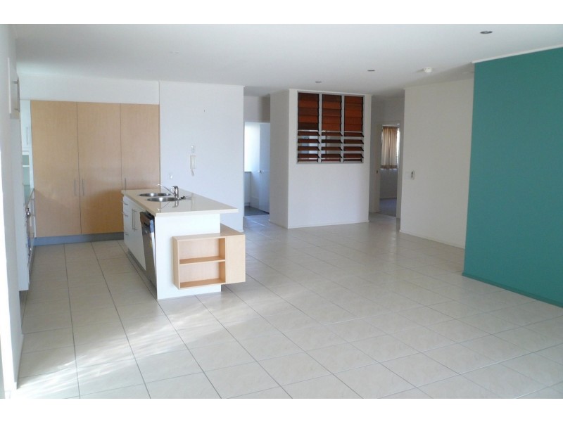 68/80 North Shore Road, Twin Waters QLD 4564