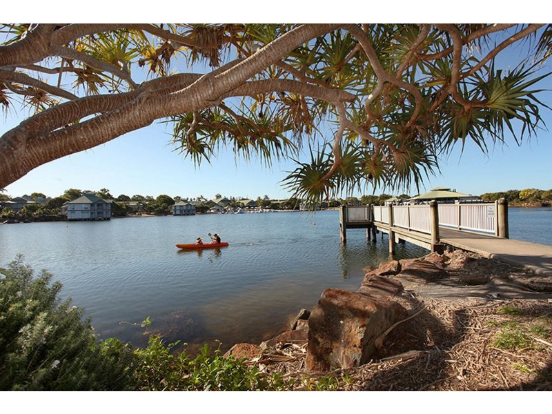 68/80 North Shore Road, Twin Waters QLD 4564