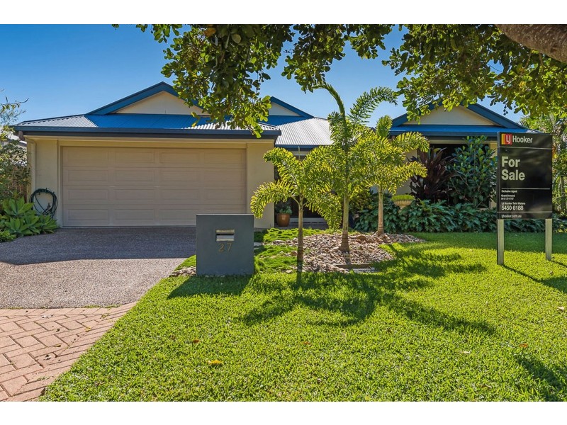 27 Baker Finch Place, Twin Waters QLD 4564