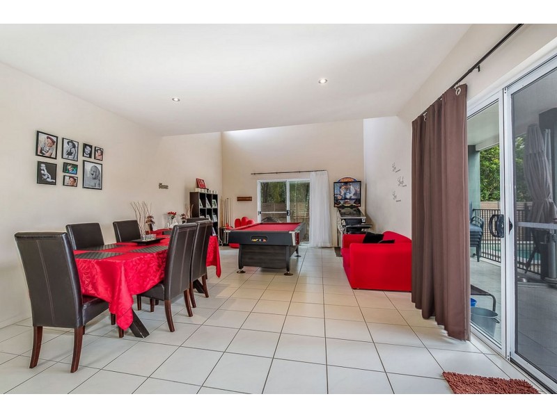 10 Tea Tree Place, Twin Waters QLD 4564