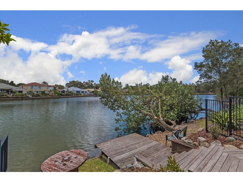 10 Tea Tree Place, Twin Waters QLD 4564