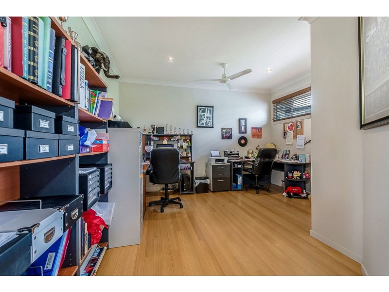 10 Tea Tree Place, Twin Waters QLD 4564