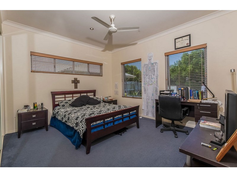 10 Tea Tree Place, Twin Waters QLD 4564