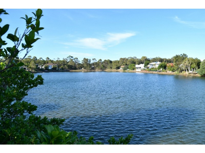 10 Tea Tree Place, Twin Waters QLD 4564